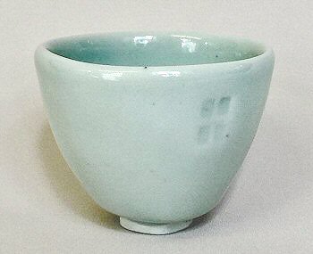 Guinomi made with Tregonning Hill china clay